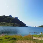 Hébergement de vacances Lofoten Troll Point Bostad