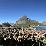بيت للعطل Lofoten Troll Point Bostad