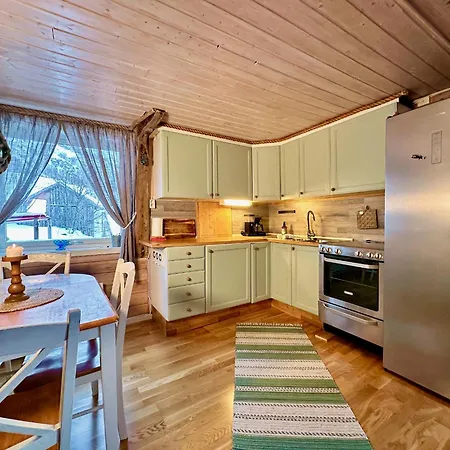 Lofoten Troll Point Holiday home Bostad