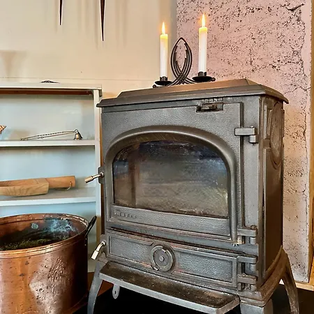 Lofoten Troll Point Ferienhaus Bostad