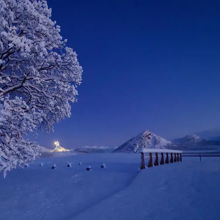 Ferienhaus Lofoten Troll Point Bostad